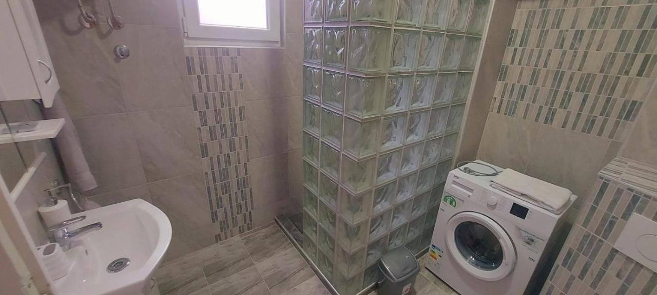 Zeleni Venac Studio & Apartment Βελιγράδι Εξωτερικό φωτογραφία